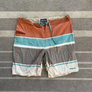 Patagonia Men's Wavefarer Boardshorts